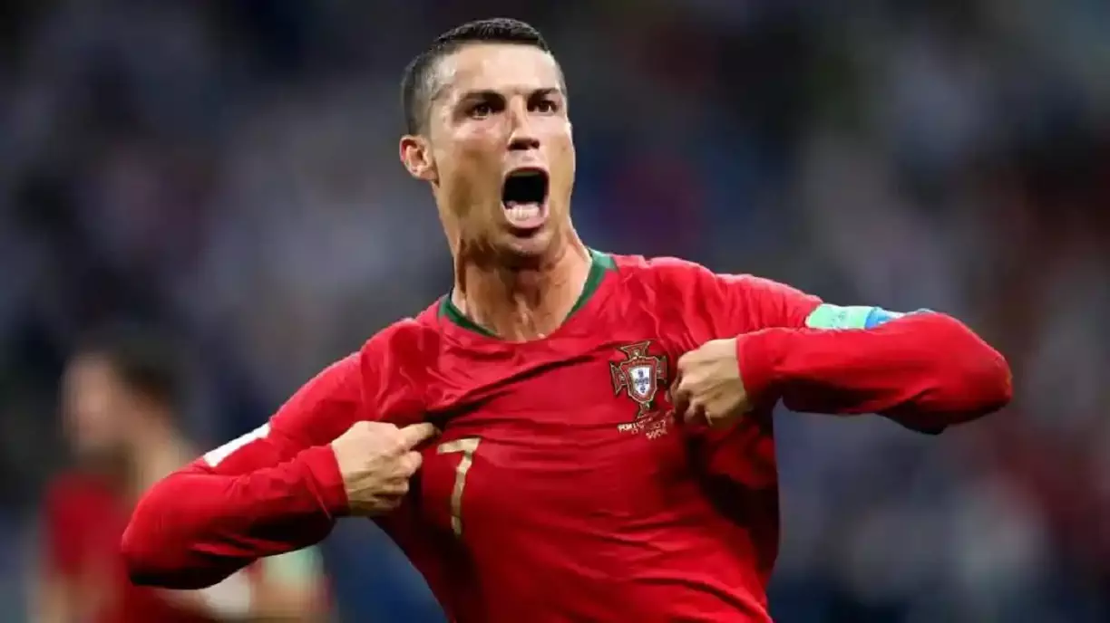 Cristiano Ronaldo célèbre son but avec le Portugal