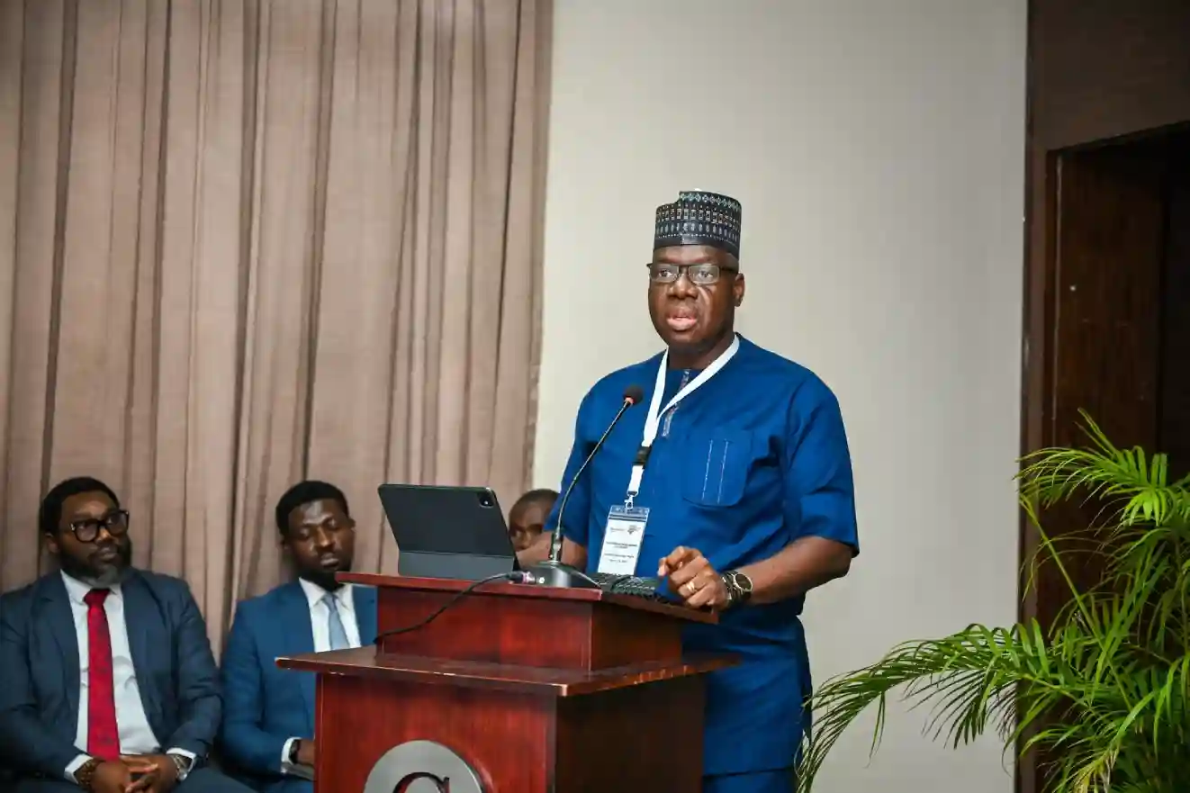 Dr Robert Ochola, CEO de la Fondation AfricaNenda, et Premier Oiwoh, Directeur Général _ CEO de NIBSS