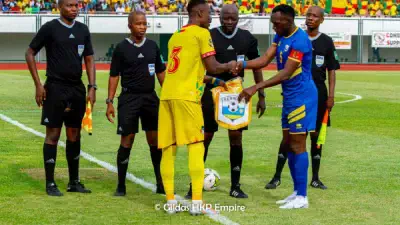 Des joueurs du Bénin et du Rwanda