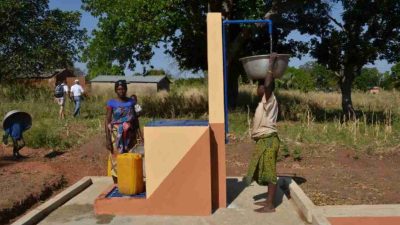 Bénin ReÌalisation de forages d'exploitation dans le cadre du Projet d’alimentation en eau potable