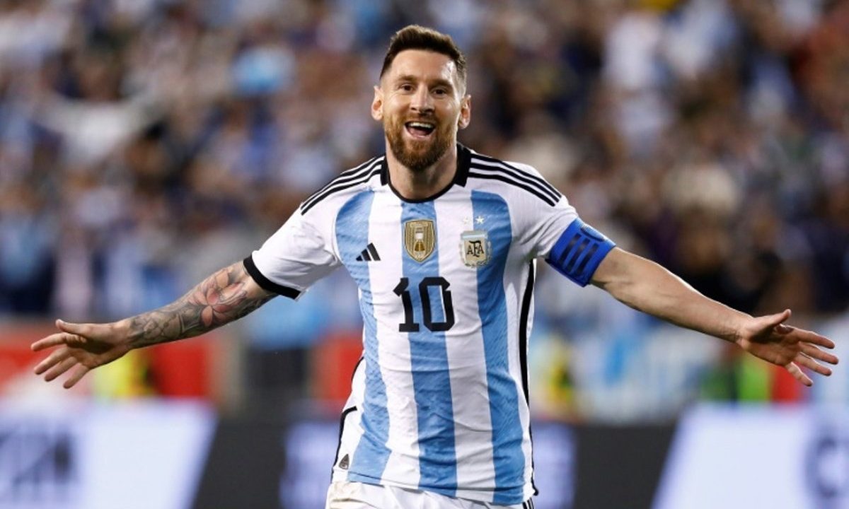 Lionel Messi avec le maillot de l'Argentine