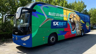 1XBet offre un bus neuf à la Fédération béninoise de football
