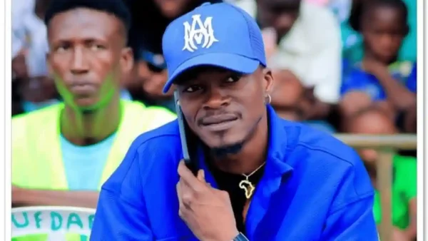 Debordo Leekunfa, artiste chanteur Ivoirien