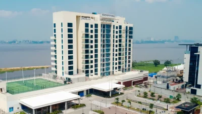 Un hôtel à 30 000 m² qui fait déjà parler : le Kempinski, hotel 5 étoiles, ouvre officiellement à Brazzaville