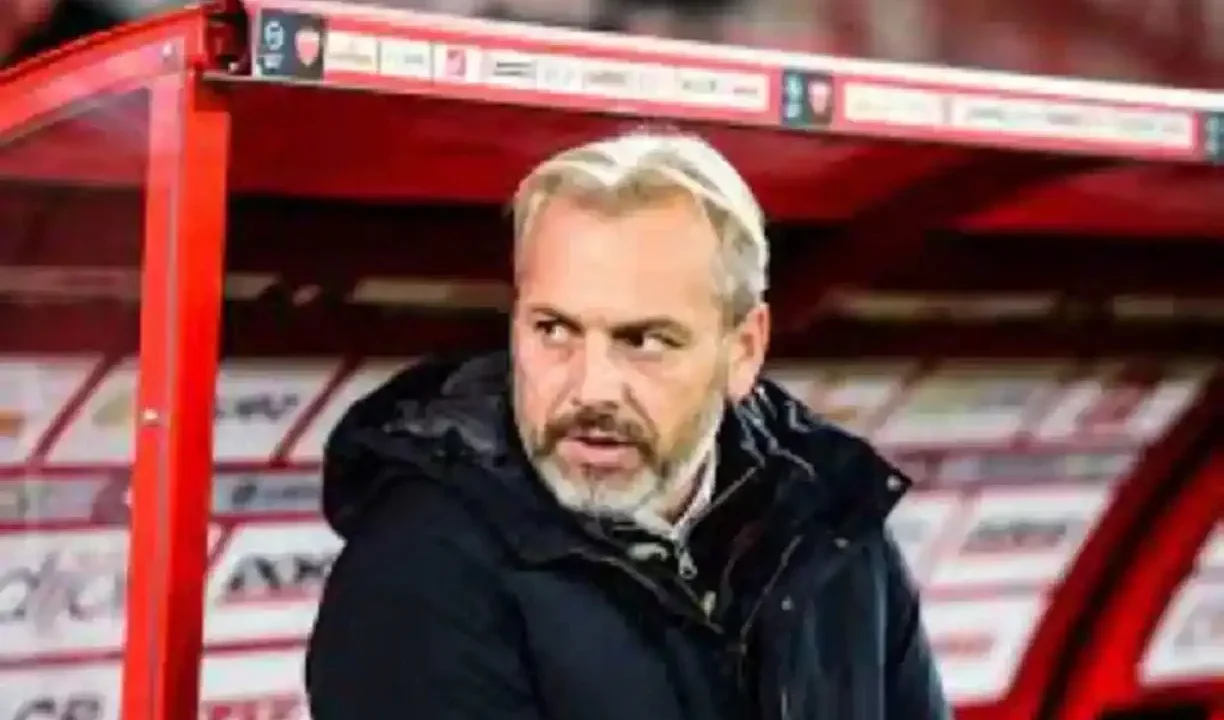 Le sélectionneur de la RDC, Sébastien Desabre