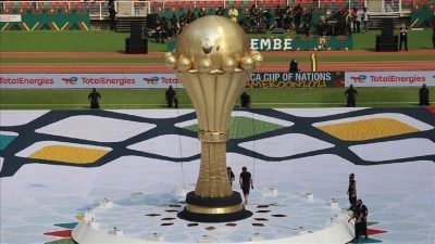 Une représentation du trophée de la Coupe d'Afrique des nations