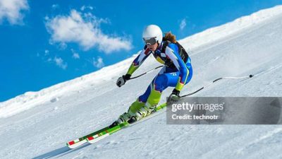 Un skieur@getty images