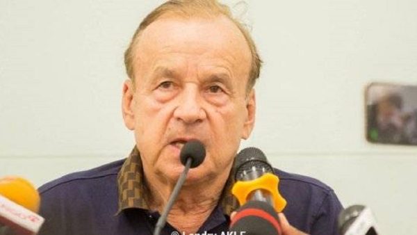 Le sélectionneur national du Bénin, Gernot Rohr, en conférence de presse à Cotonou ce mardi 6 juin 2023