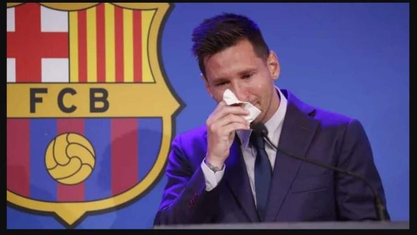 Lionel Messi en larmes, lors de ses adieux au Barça