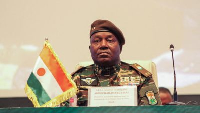 Dimanche 15 et lundi 16 février, le président du Niger Abdourahamane Tiani, était en visite à Alger sur invitation de son homologue Abdelmadjid Tebboune. Ici, le général Abdourahamane Tiani, le 6 juillet 2024 à Niamey, au Niger.