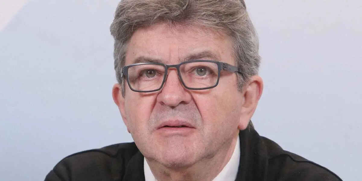 Conférence de presse de Jean-Luc Melenchon sur l'Èvolution de l'Èpidemie de Coronavirus à Paris le 12 mars 2020.