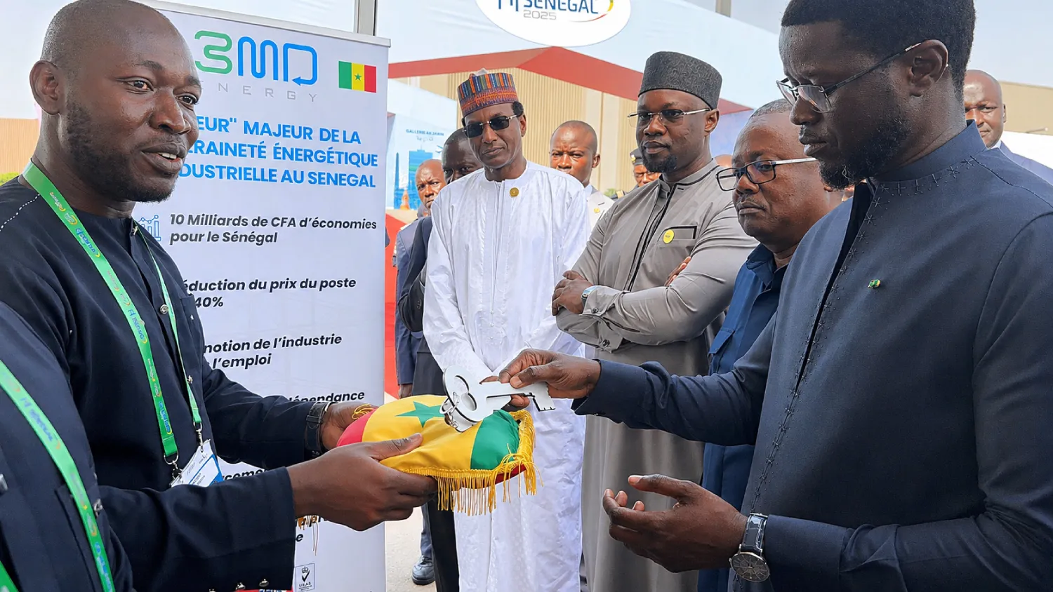 L’ingénieur sénégalais Momar Diouf en compagnie du président séngalais Diomaye Faye et du premier ministre nigérien Lamine Zeine