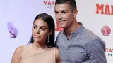 Cristiano Ronaldo et sa femme Georgina Rodriguez souriants