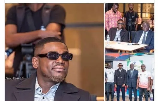 Ariel Sheney, chanteur ivoirien, ambassadeur du football, souriant sur scène.