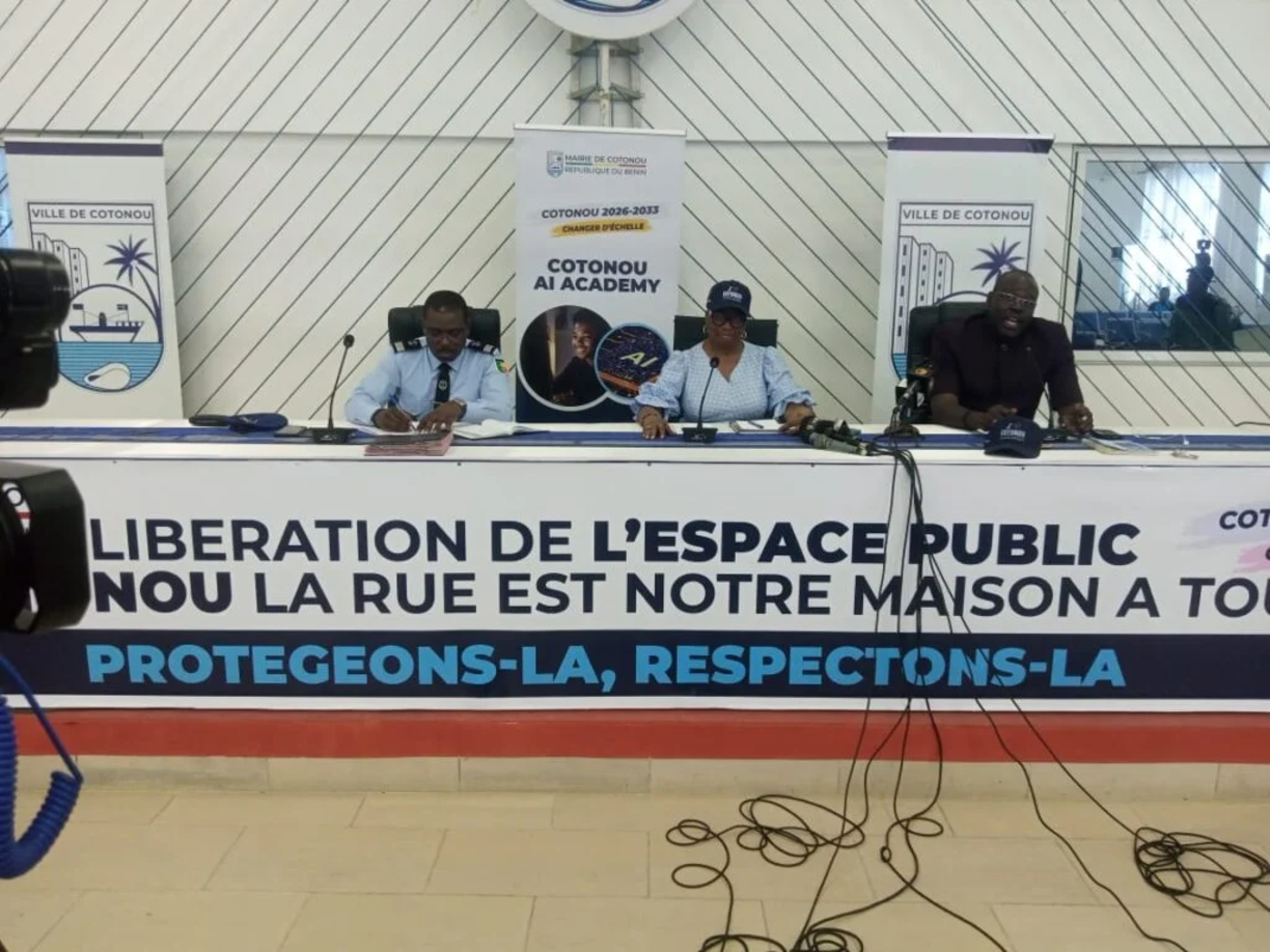 la mairie de Cotonou lance ce lundi la phase répressive contre les garages illégaux, épaves et véhicules abandonnés