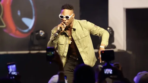 L.A.X, chanteur nigérian, portrait d’archives