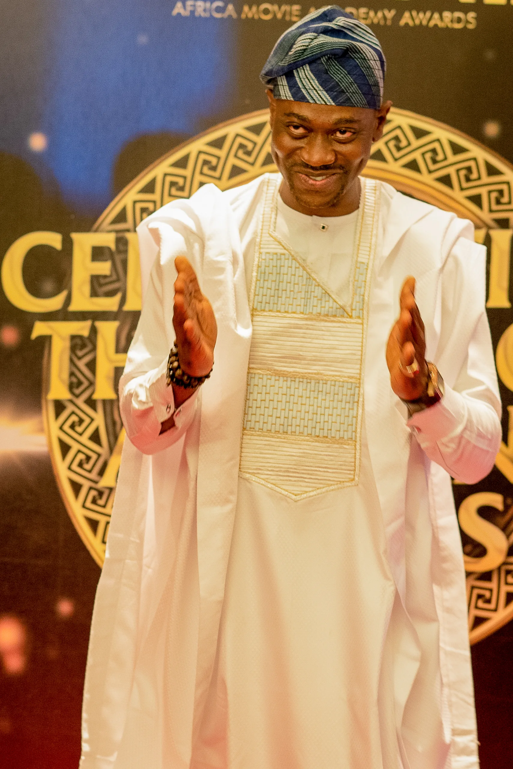 Lateef Adedimeji lors des Africa Movie Academy Awards 2021