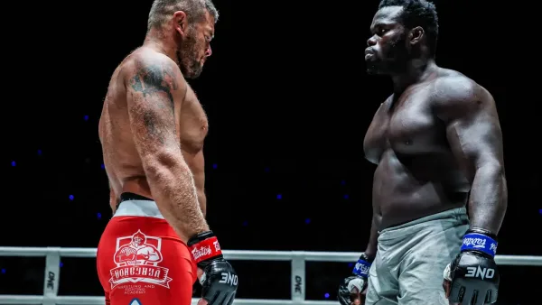 Reug Reug vs Malykhin : un duel de revanche pour le trône des poids lourds