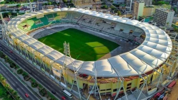 Stade Félix Houphouët-Boigny à Abidjan, lieu emblématique de la Côte d'Ivoire.