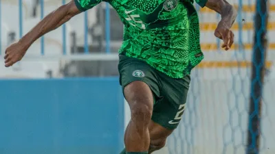 Raphael Onyedika avec la sélection du Nigeria