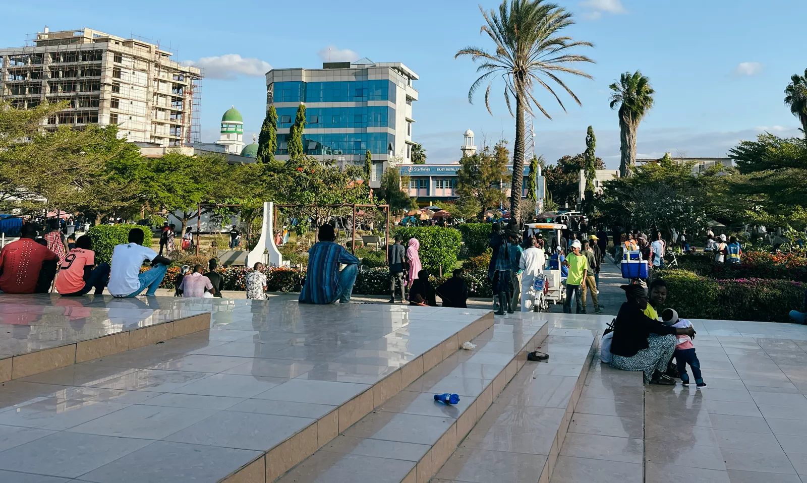 Vue de la place Nyerere a Dodoma, en Tanzanie