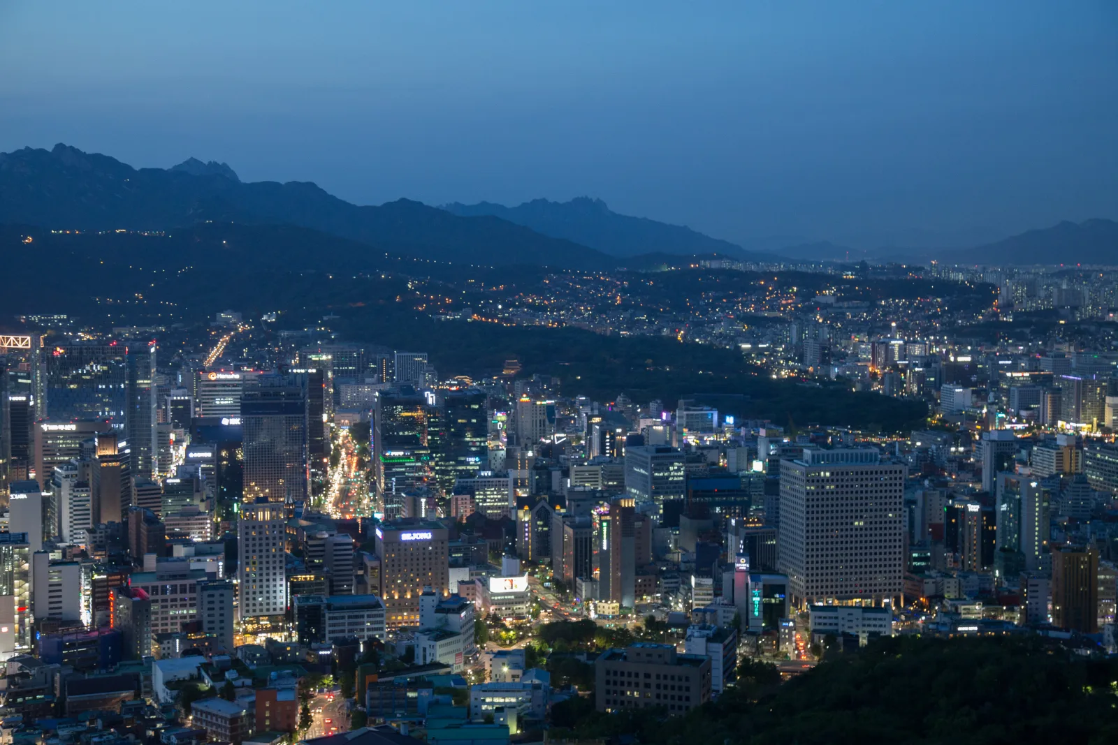 Vue generale du panorama urbain de Seoul, capitale de la Coree du Sud