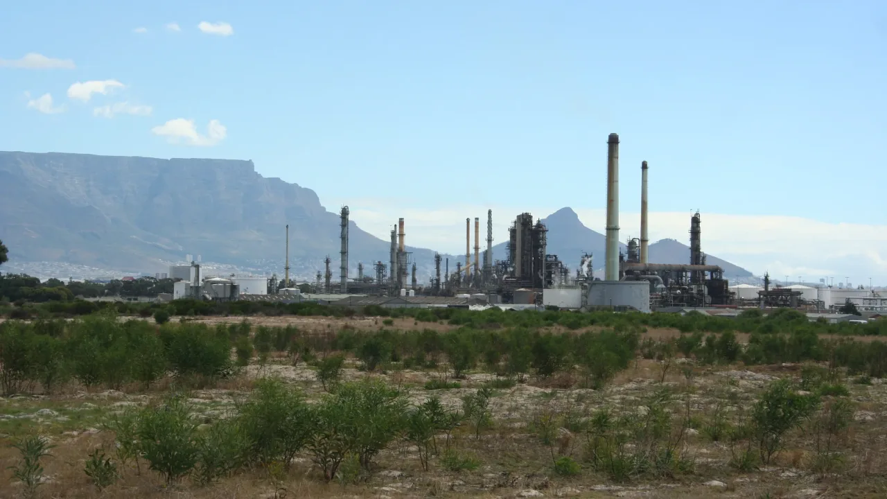 Raffinerie de pétrole au Cap en Afrique du Sud