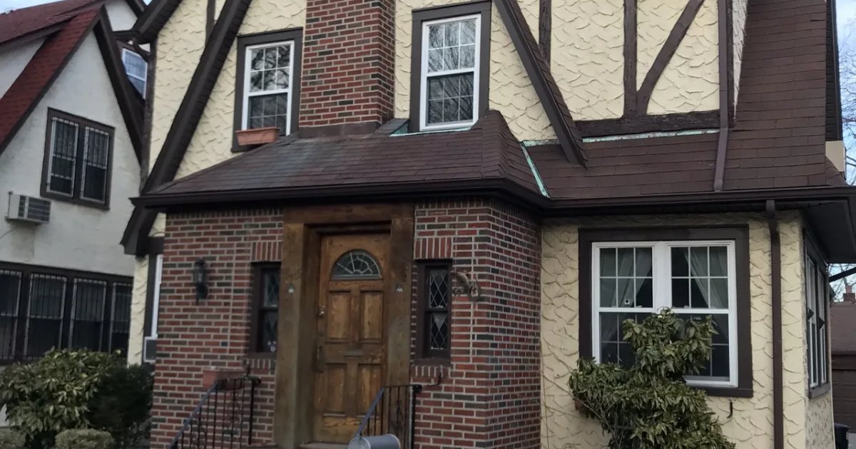 United States: Donald Trump's childhood home sold for $1.93 million