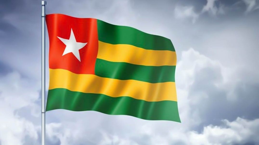 ⁣Togo: interdiction de l'usage du drapeau national dans les palais royaux