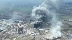Une ville d'ukraine dévastée par la guerre