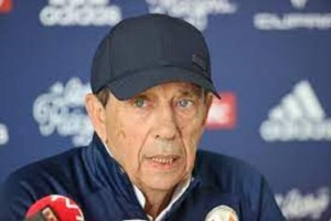 Jean-Louis Gasset en conférence de presse