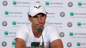 rafael-nadal-en-conference-de-presse-au-siujet-de-son-retrait-de-roland-garros-le-27-mai-2016
