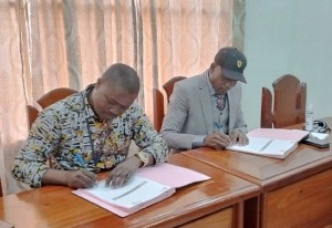 Signature de convention de partenariat entre BENIN WEB TV et PIGIER-BENIN