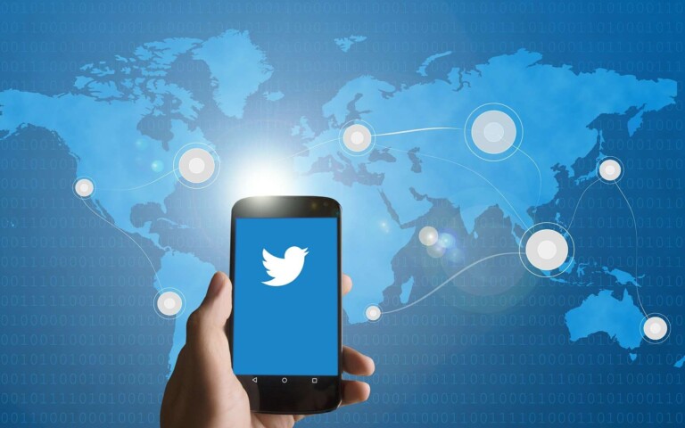 Twitter dévoile un nouveau logo et se lance dans le commerce en ligne (photo) Twitter dévoile un nouveau logo et se lance dans le commerce en ligne (photo)