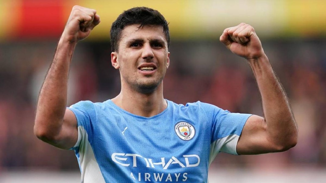 Rodri avec le maillot de Manchester City
