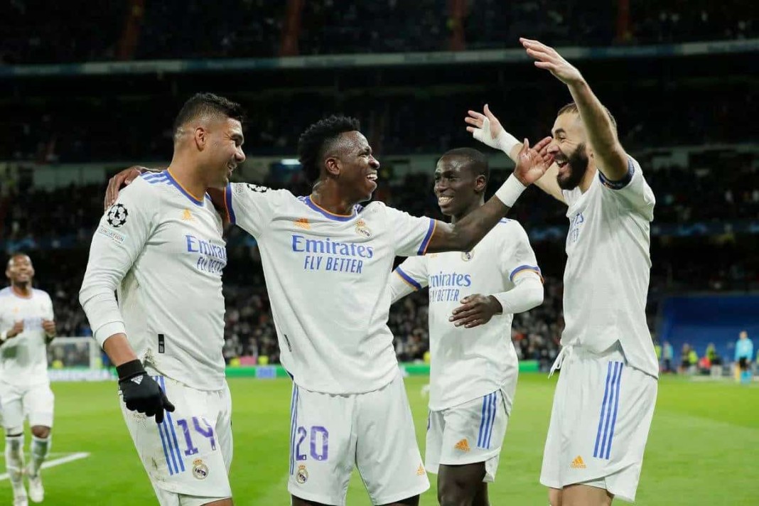 Les joueurs du Real Madrid, Casemiro, Benzema, Vinicius, Mendy, lors d'un match