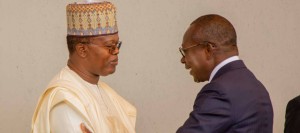 Patrice Talon et Eric Houndété au défilé du 1er août 2022