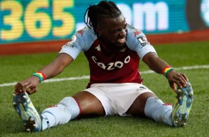 Bertrand Traoré s'est blessé lors d'un match avec Aston Villa