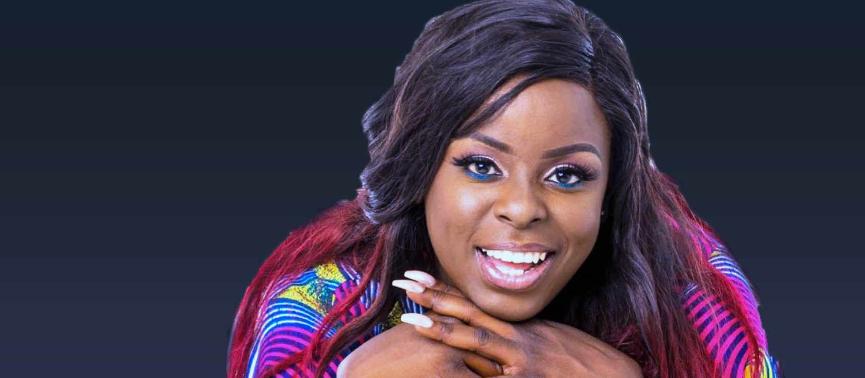 Yvidéro: l'humoriste ivoirienne Ã  nouveau maman