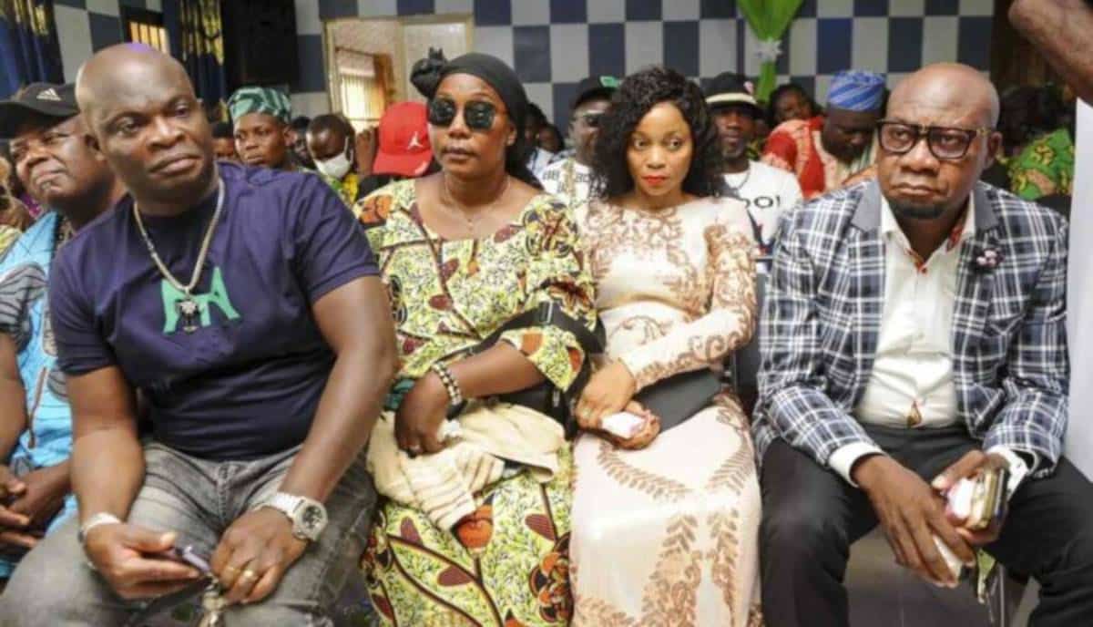 Quelques artistes présents lors de la déclaration des acteurs culturels