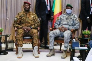 Les présidents Damiba et Goita