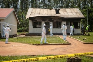 Au moins onze personnes (pour la plupart des enfants) ont été tuées et six blessées dans l'incendie d'une école pour aveugles Ã  Luga, un village situé Ã  45 kilomètres Ã  l'est de la capitale ougandaise Kampala