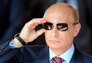 Vladimir Vladimirovitch Poutine est un homme d'État russe, né le 7 octobre 1952 Ã  Léningrad