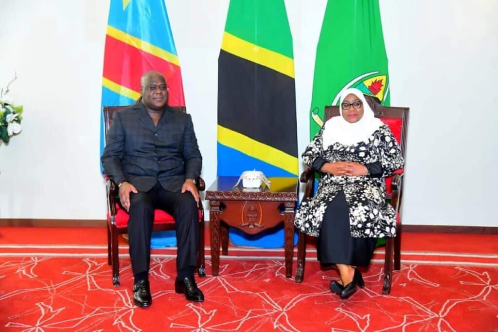 Le président Félix Tshisekedi et la présidente Samia Suluhu Hassan @ Gouv RDC