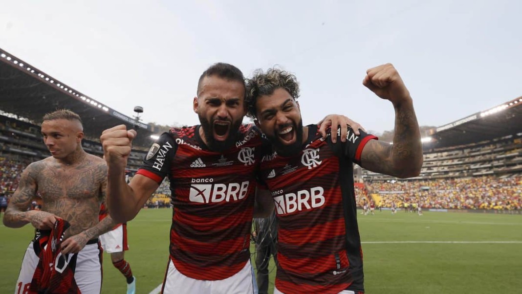 Les joueurs de Flamengo célèbrent leur trosieme sacre en Copa Libertadores