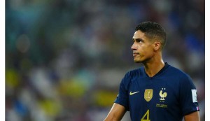 Raphael Varane sous le maillot de l'équipe de France