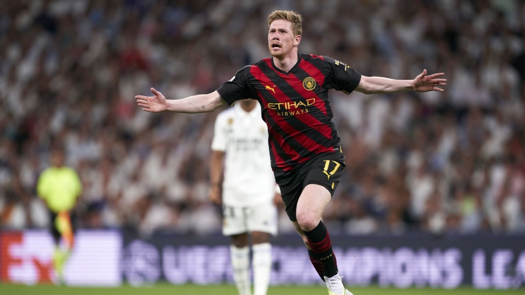 Kevin De Bruyne célèbre son but en Ligue des champions