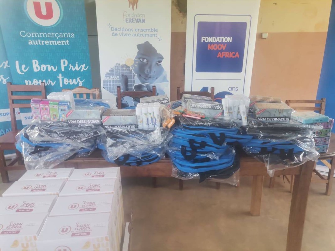 Bénin: dons de la Fondation Moov Africa Ã  l'orphelina Notre Dame du refuge de Komiguia
