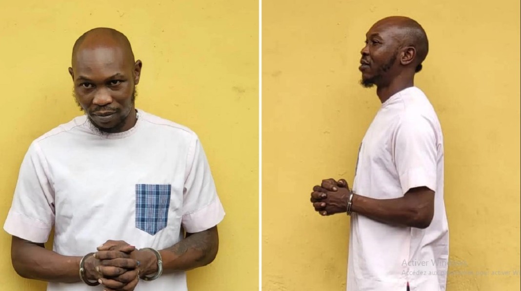 Le musicien nigérian Seun Kuti arrêté et menotté après s'être rendu au commissaire de police de Lagos Ã  propos d'une 