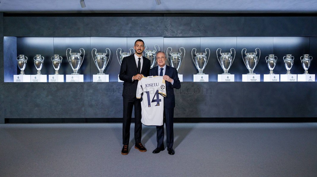 Joselu et Florentino Perez, président du Real Madrid